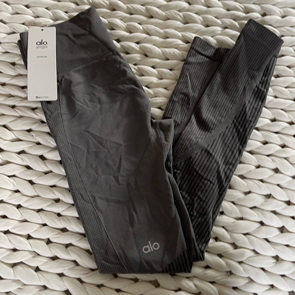 Alo yoga legging size small